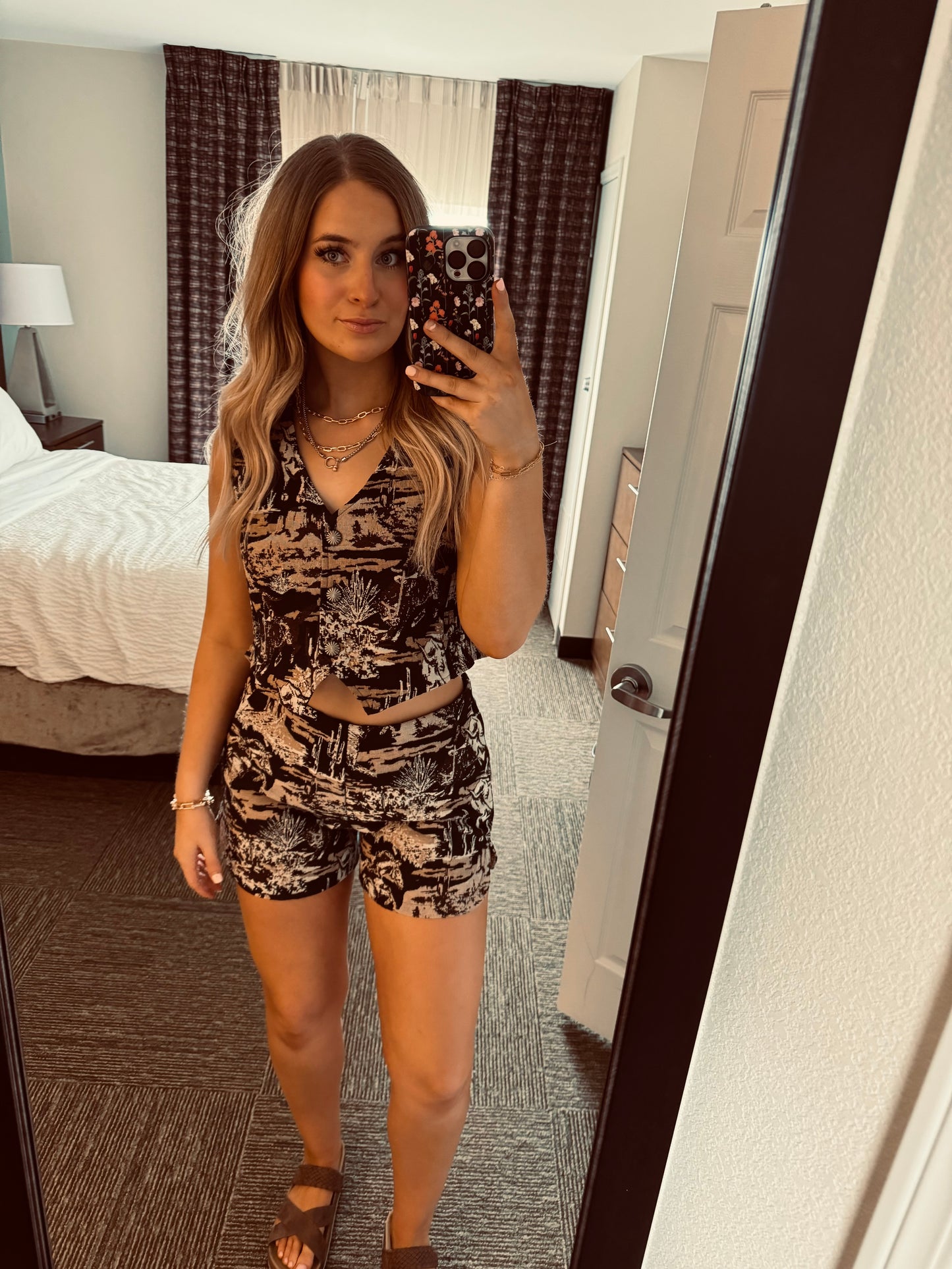 LITTLE ROCK SHORTS