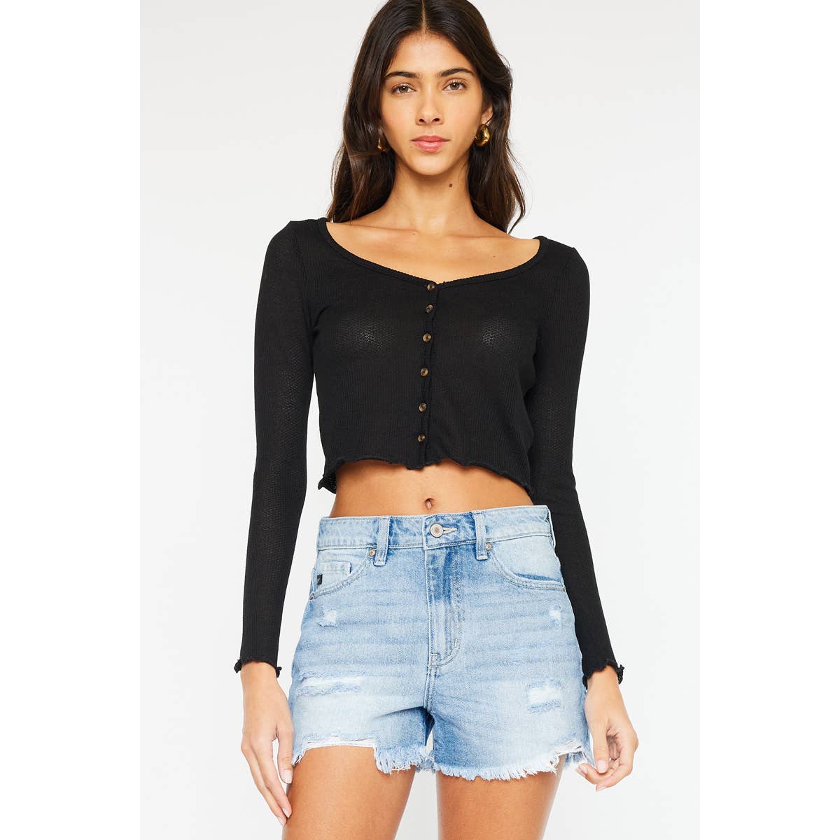 LIGHT WASH SHORTS