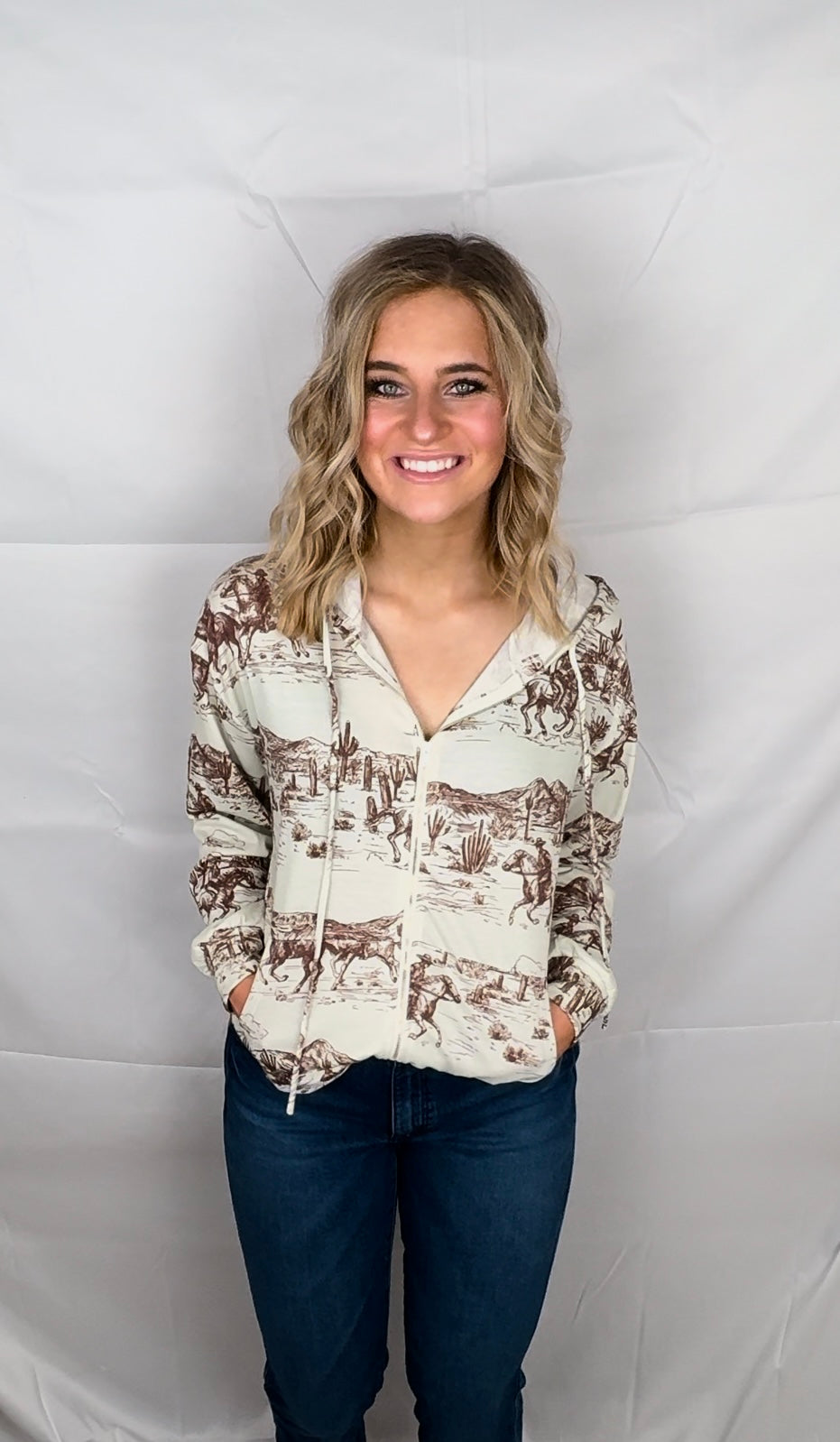 WILD WEST PRINT HOODIE