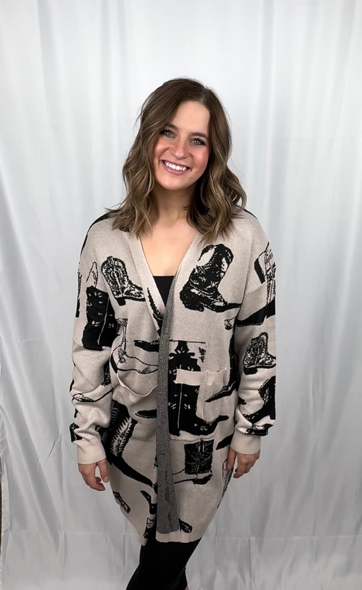 BOOTS A MILLION CARDIGAN