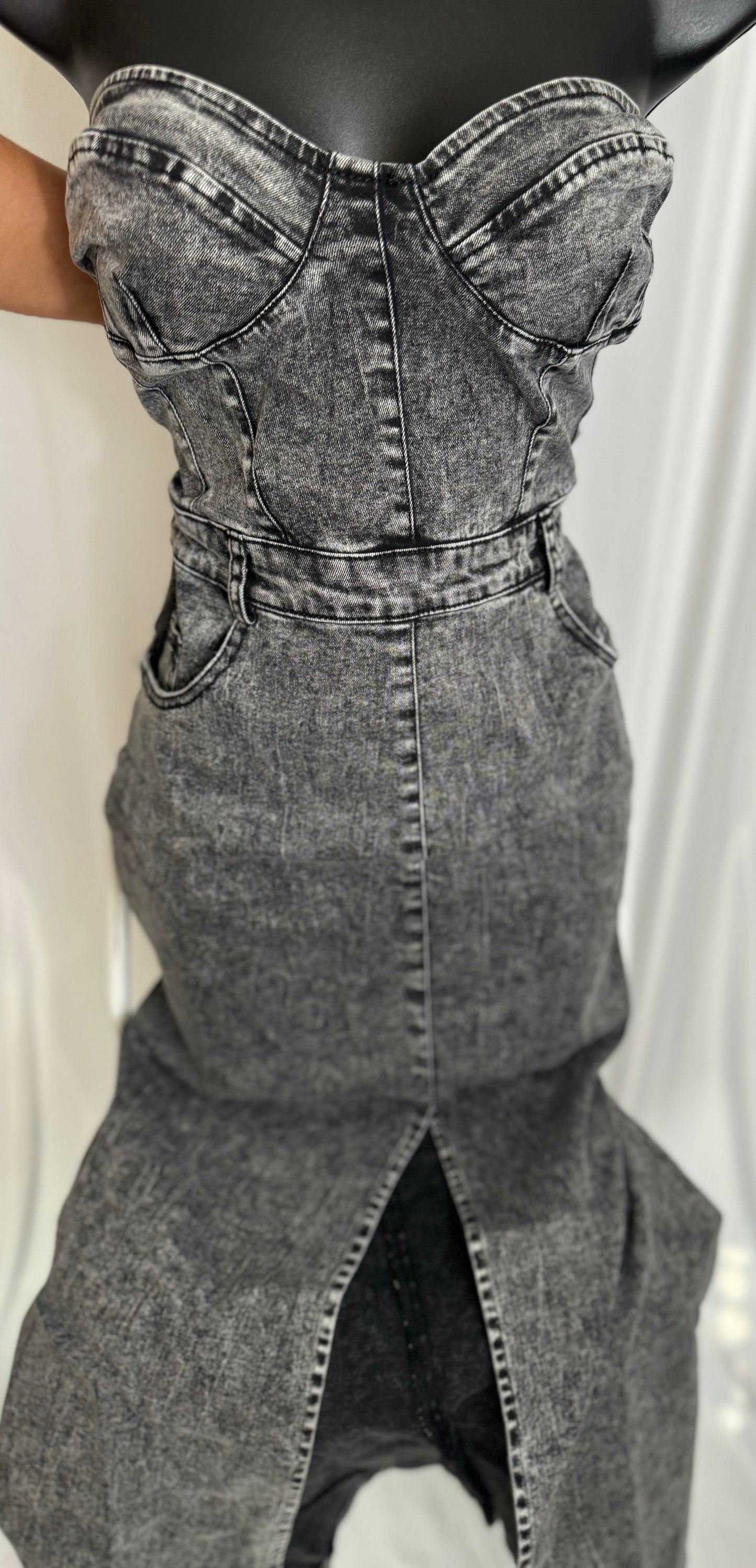BLACK STONE WASH DRESS