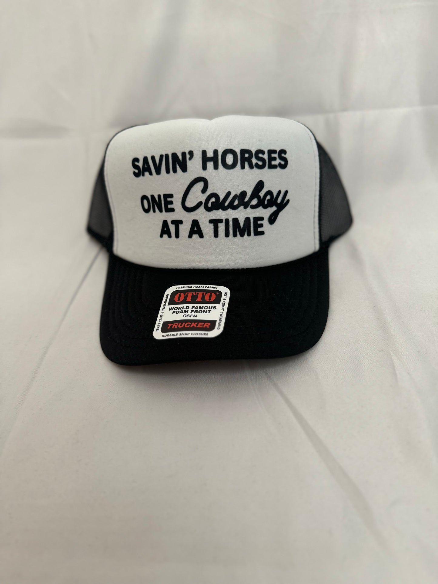 SAVIN HORSES HAT