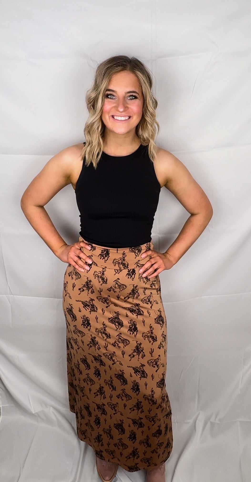 BUCKING HORSES PRINT KNIT MAXI SKIRT