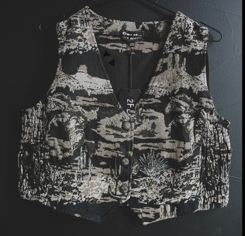 BURNIN' DAYLIGHT VEST