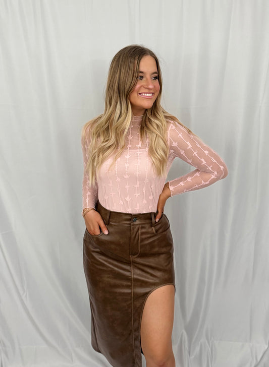 LACE TOP