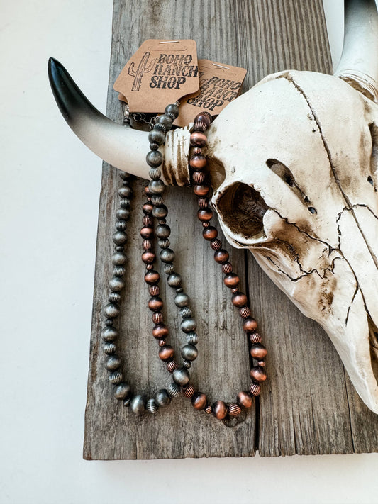 PEARL AND BEAD NECKLACE